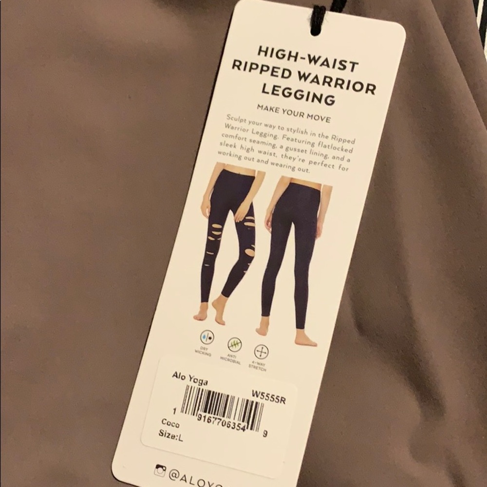 Alo Warrior Legging in Coco NWT